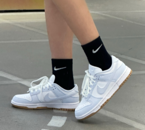 Giay Nike Dunk Low Next Nature 'Football Grey Gum' FN6345‑100