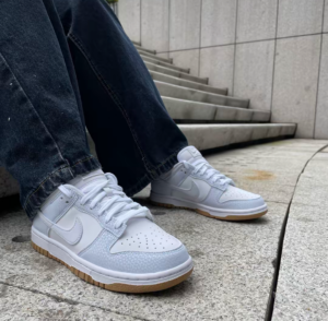 Giay Nike Dunk Low Next Nature 'Football Grey Gum' FN6345‑100