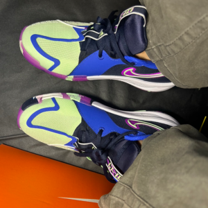 Giay Nike GT Cut 3 SE GS 'Summer Camp Pack' FQ2784-400