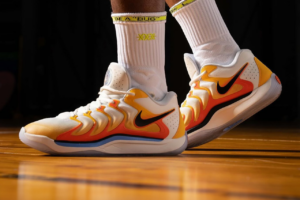 Giay Nike KD 17 'Sunrise' FJ9487-700