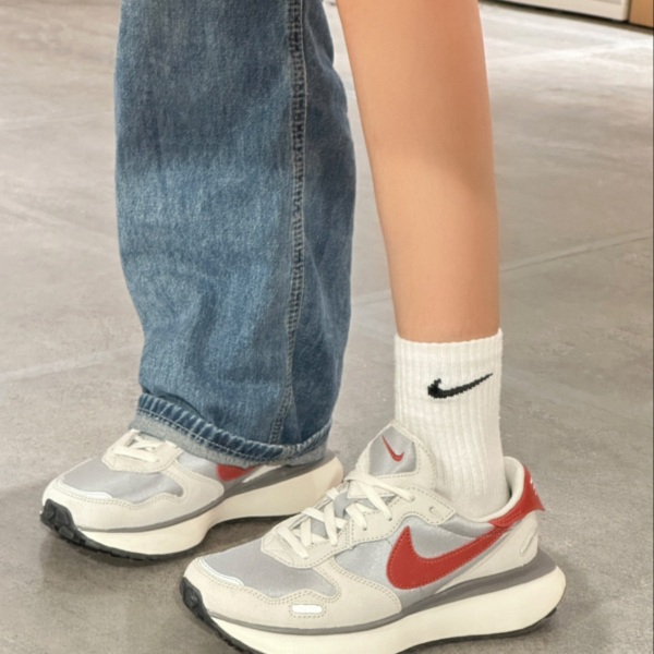 Giay Nike Phoenix Waffle 'Light Bone Rugged Orange' FD2196-001