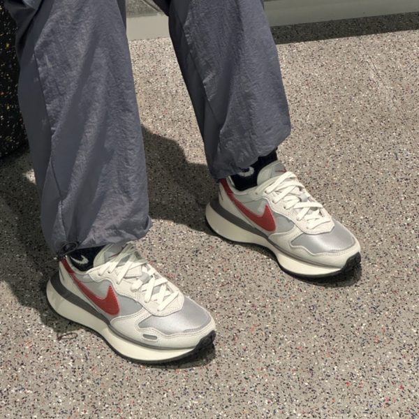Giay Nike Phoenix Waffle 'Light Bone Rugged Orange' FD2196-001