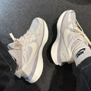 Giay Nike Phoenix Waffle 'Platinum Tint Pale Ivory' FD2196-002