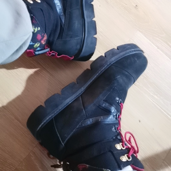 Giay Timberland Raywood EK 6 Inch 'Black' A2PWH001