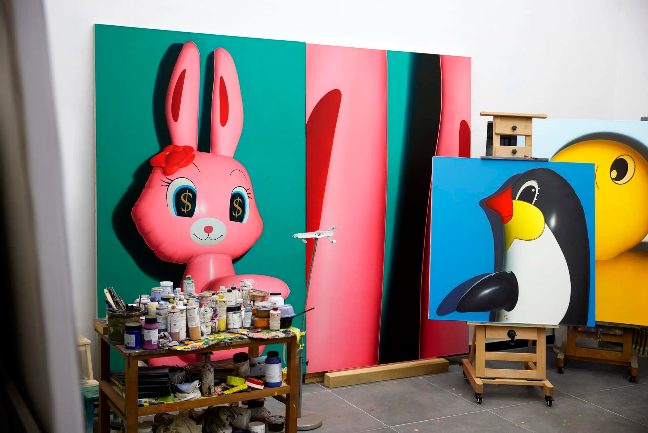 Hinh anh 1: Louis Vuitton x Sun Yitian trong bo suu tap moi nhat 2024