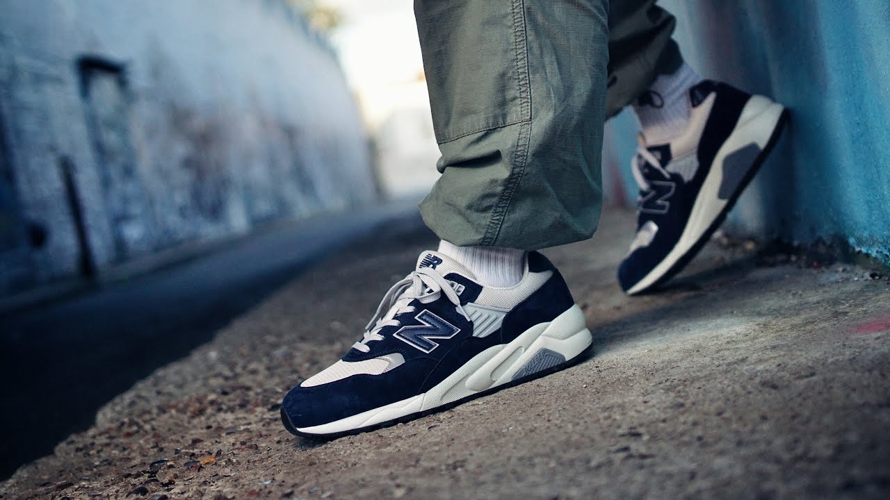 7 đôi giày Sneaker mùa hè tốt nhất năm 2024 Hinh anh 8: 7 doi giay Sneaker mua he tot nhat nam 2024