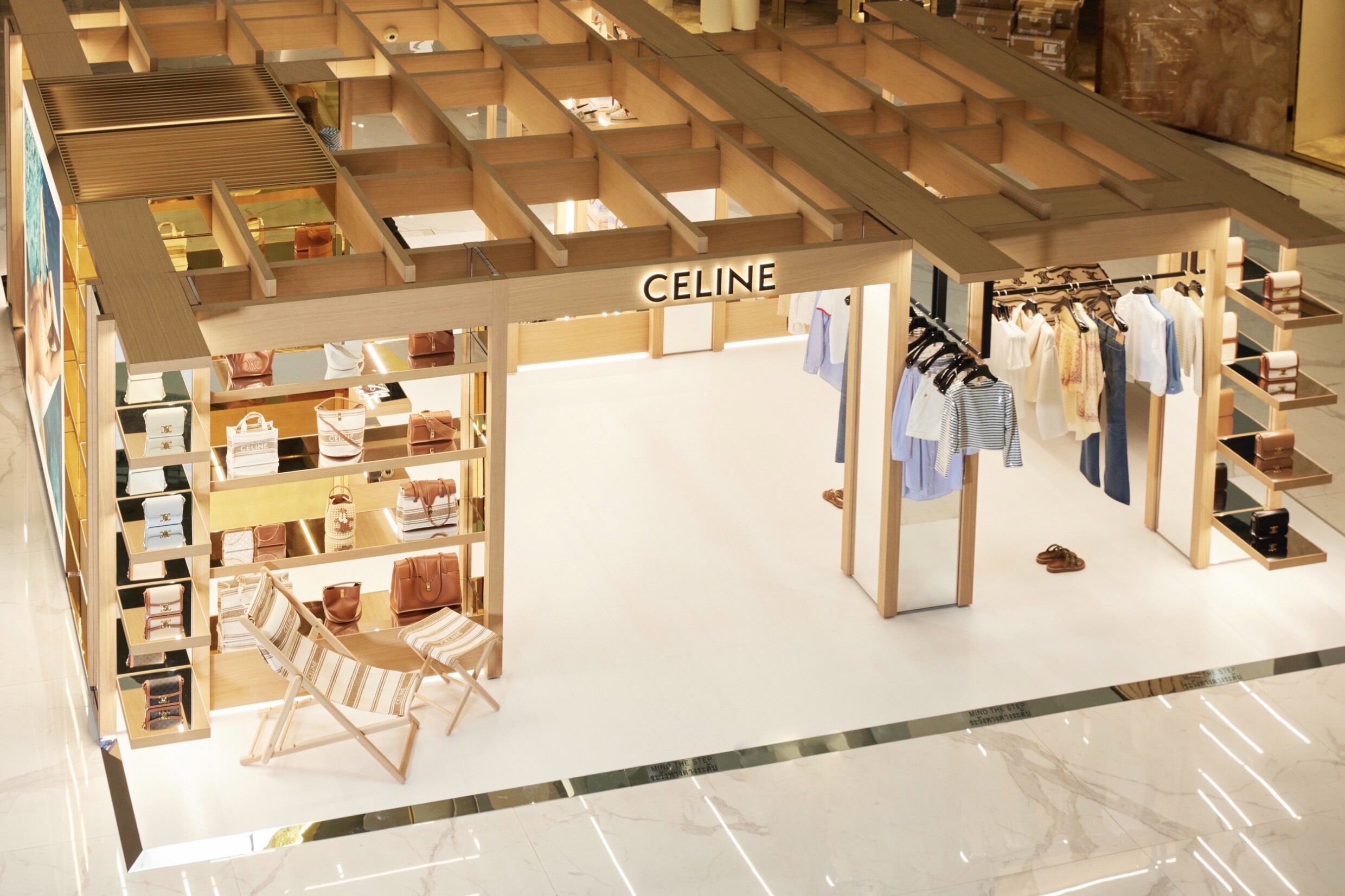 Hinh anh 4: Plein Soleil cua Celine - hanh trinh toi bo bien Phap