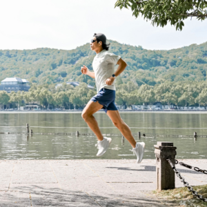 Giay Saucony Guard 'White' S28240-5