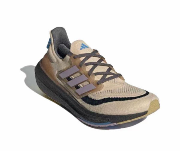 Giay Adidas Ultraboost Light 'Crystal Sand' ID3288