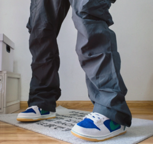 Giay Nike SB Dunk Low 'Royal Malachite' HF3704-001