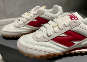 Giay New Balance RC30 'Sea Salt' URC30AH