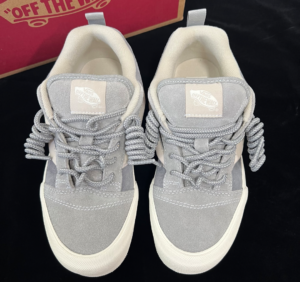 Giay Vans Knu Skool 'Grey Beige' VN000CS0BXC
