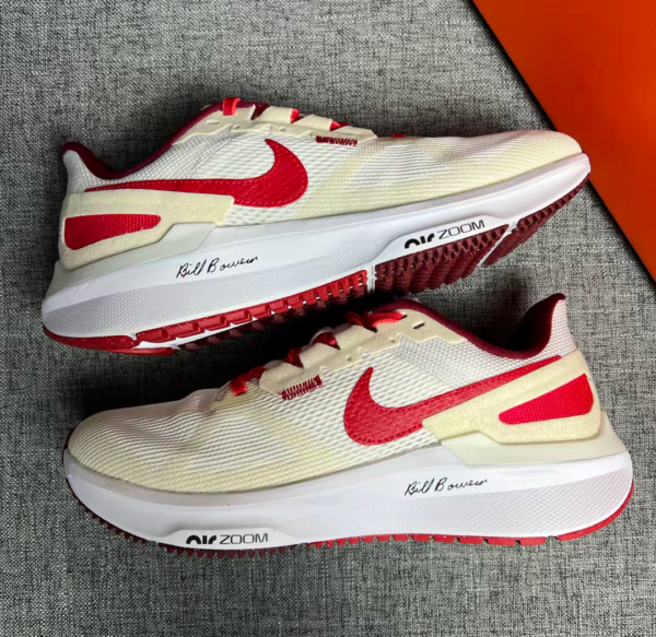 Giay Nike Structure 25 PRM 'White Red Coconut Milk' FJ0332-100