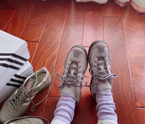 Giay Adidas Gazelle Indoor x Kith 'Classics Ash' IH0120