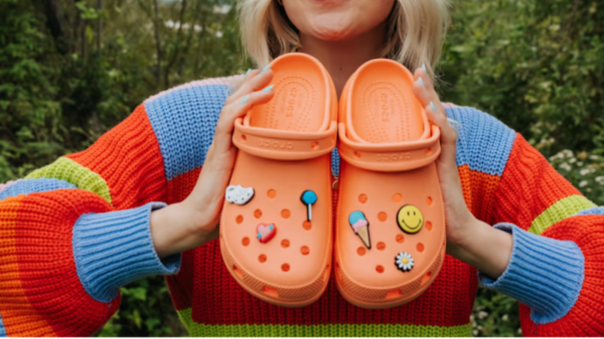Bí quyết chọn size Crocs vừa vặn: Thoải mái cho mọi bước chân Hinh anh 6: Bi quyet chon size Crocs vua van: Thoai mai cho moi buoc chan