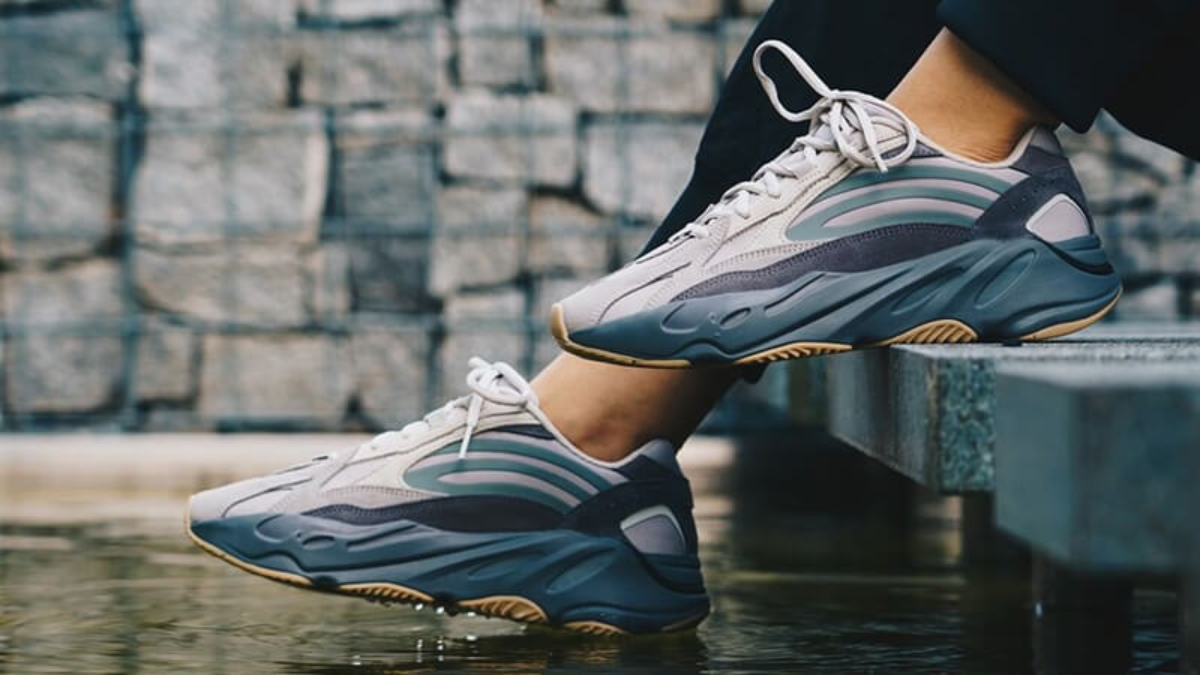 Boots nam 2024: Lựa chọn hoàn hảo cho mùa đông năm nay Hinh anh 10: Boots nam 2024: Lua chon hoan hao cho mua dong nam nay