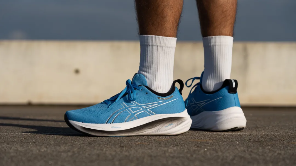 Review ASICS Gel Nimbus 26: Co nen "xuong tien" ngay?
