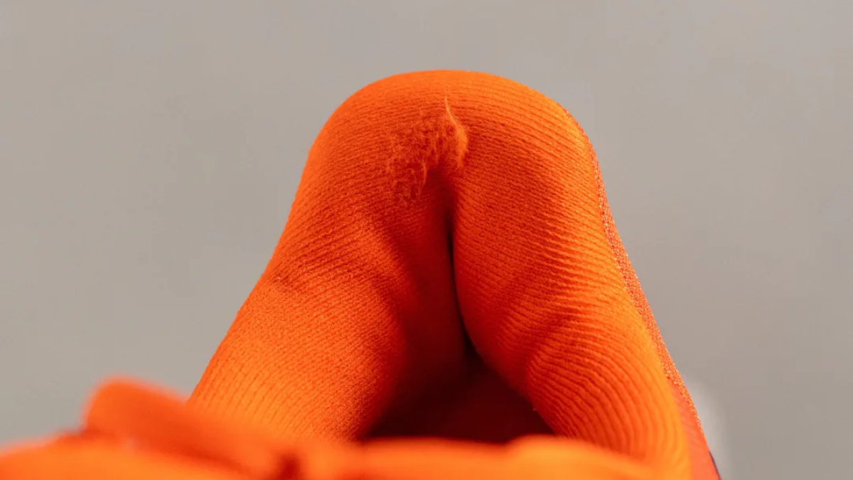 Review chi tiết Asics Solution Speed FF 3: Nên mua hay không? Hinh anh 6: Review chi tiet Asics Solution Speed FF 3: Nen mua hay khong?