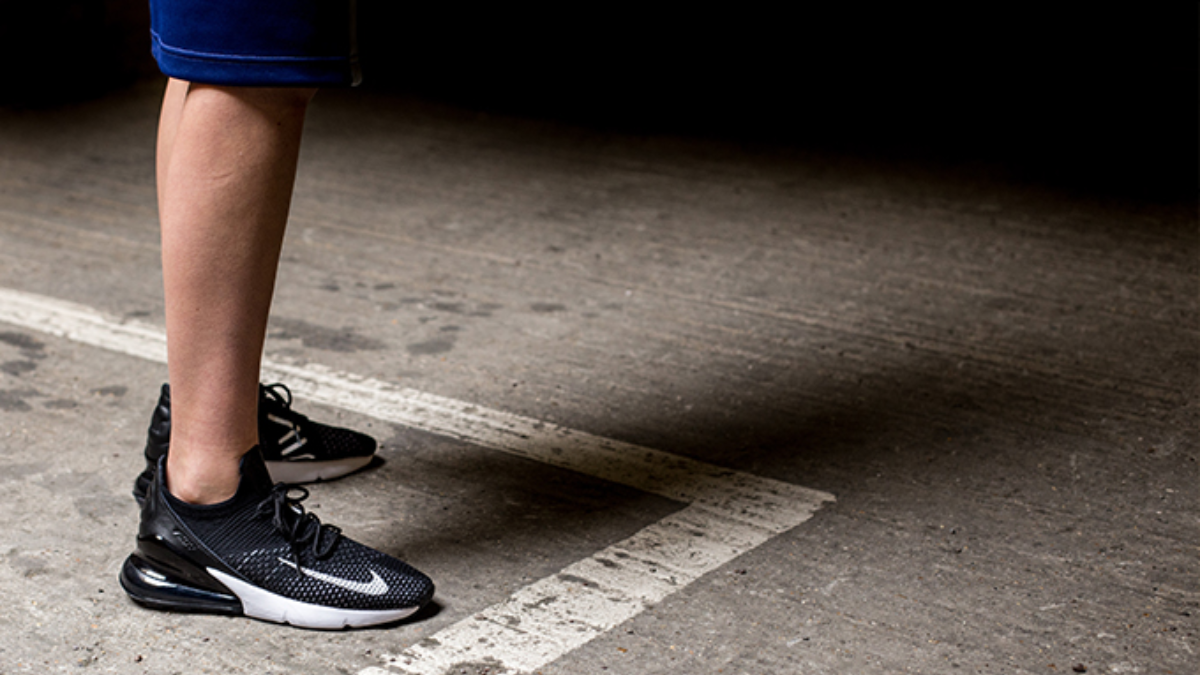 Hinh anh 3: Nang tam phong cach cung 7 mau sneaker phoi voi quan short