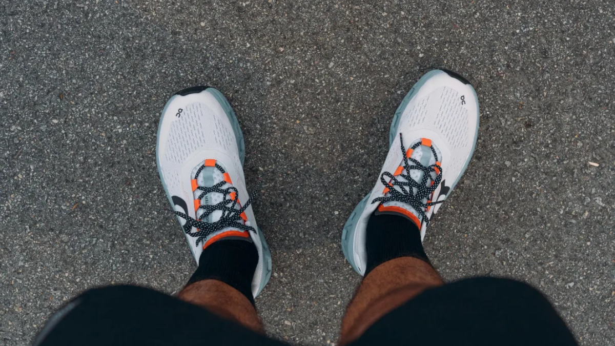 Review On Cloudmonster: "Quái vật" êm ái chinh phục mọi địa hình Hinh anh 12: Review On Cloudmonster: "Quai vat" em ai chinh phuc moi dia hinh