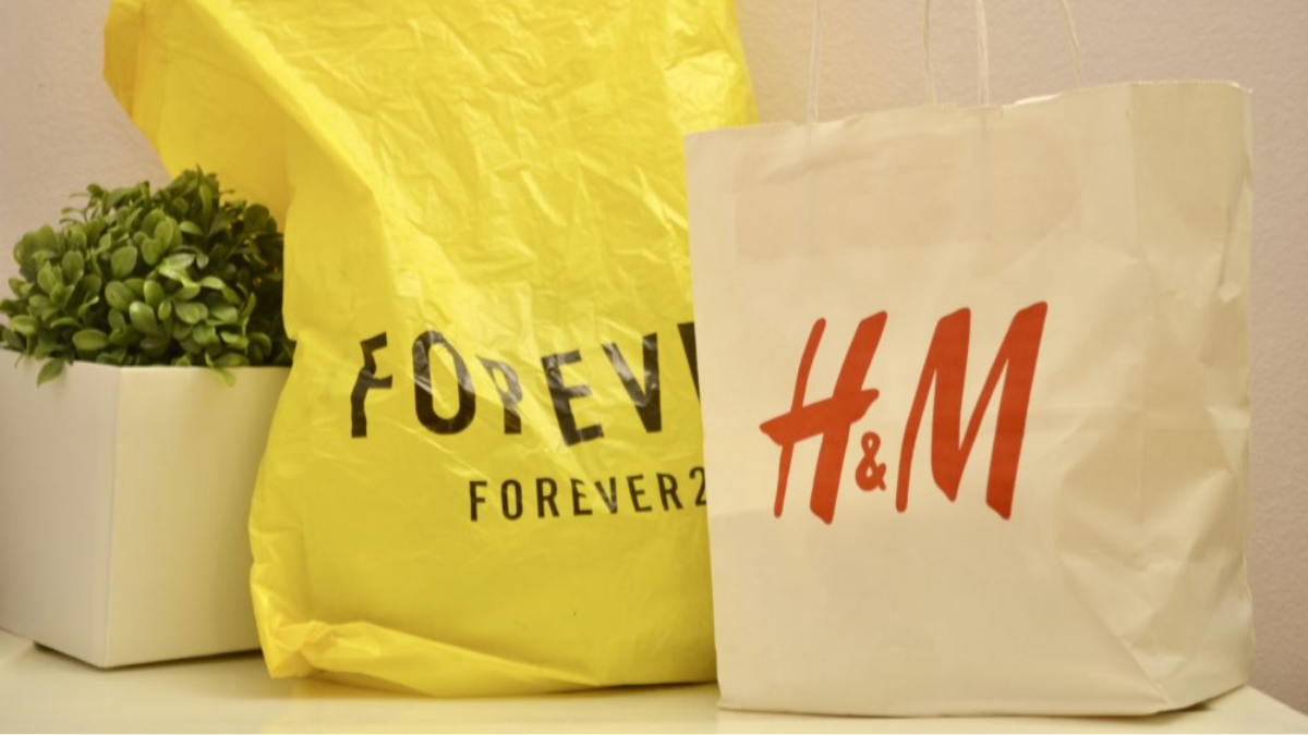 Hinh anh 8: Thoi trang nhanh va thoi trang truyen thong: Cuoc dua bat tan