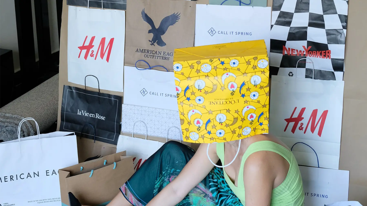 Hinh anh 7: Thoi trang nhanh va thoi trang truyen thong: Cuoc dua bat tan