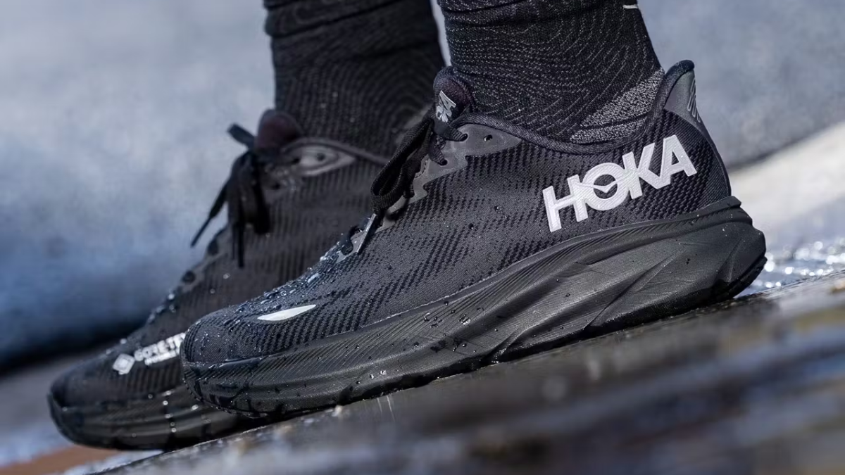 Hinh anh 2: Buoc di tu tin voi 8 doi giay di bo em ai va ho tro tot nhat