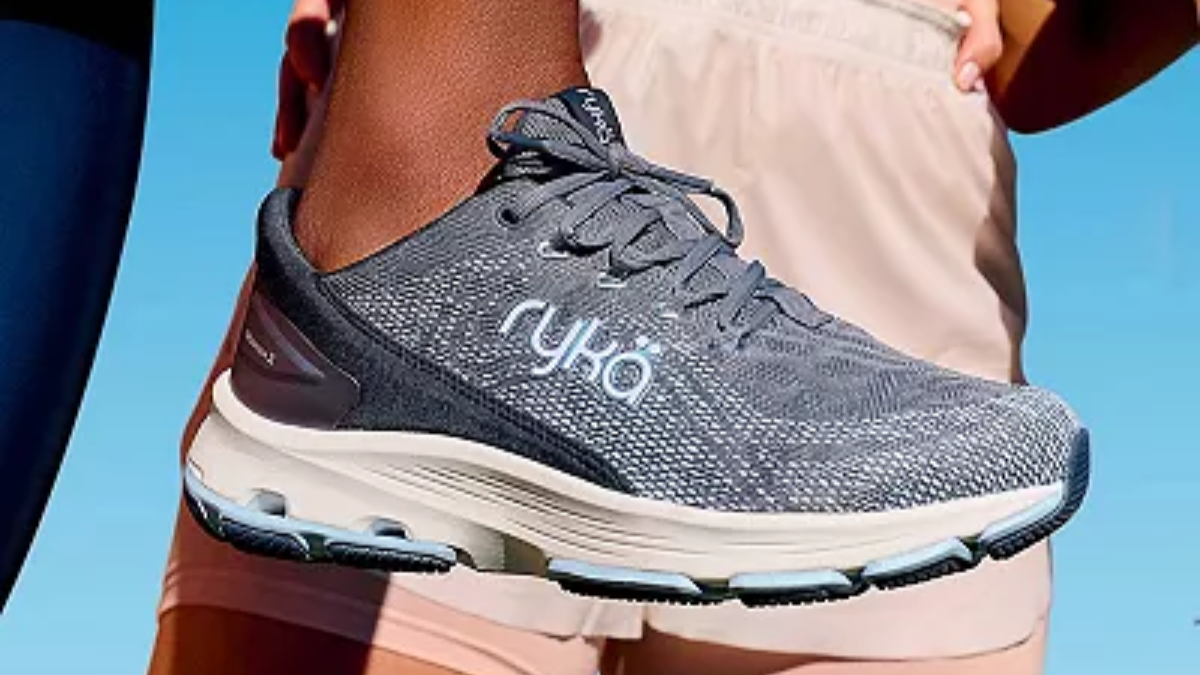 Hinh anh 9: Buoc di tu tin voi 8 doi giay di bo em ai va ho tro tot nhat