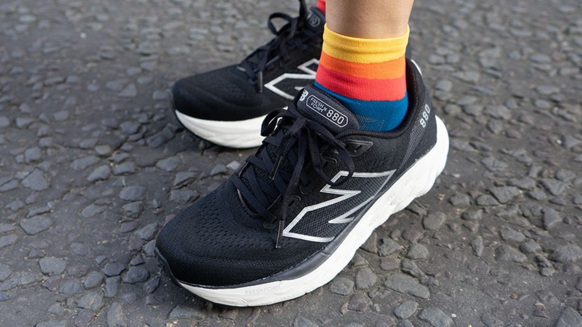 Hinh anh 10: 10 doi giay chay bo tot nhat danh cho nguoi co ban chan bet