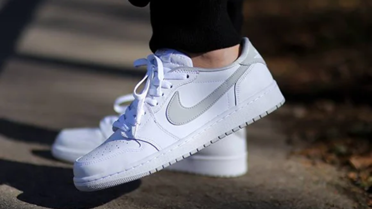 Air Jordan 1 Low: Hướng dẫn chi tiết chọn kích thước giày phù hợp Hinh anh 5: Air Jordan 1 Low: Huong dan chi tiet chon kich thuoc giay phu hop