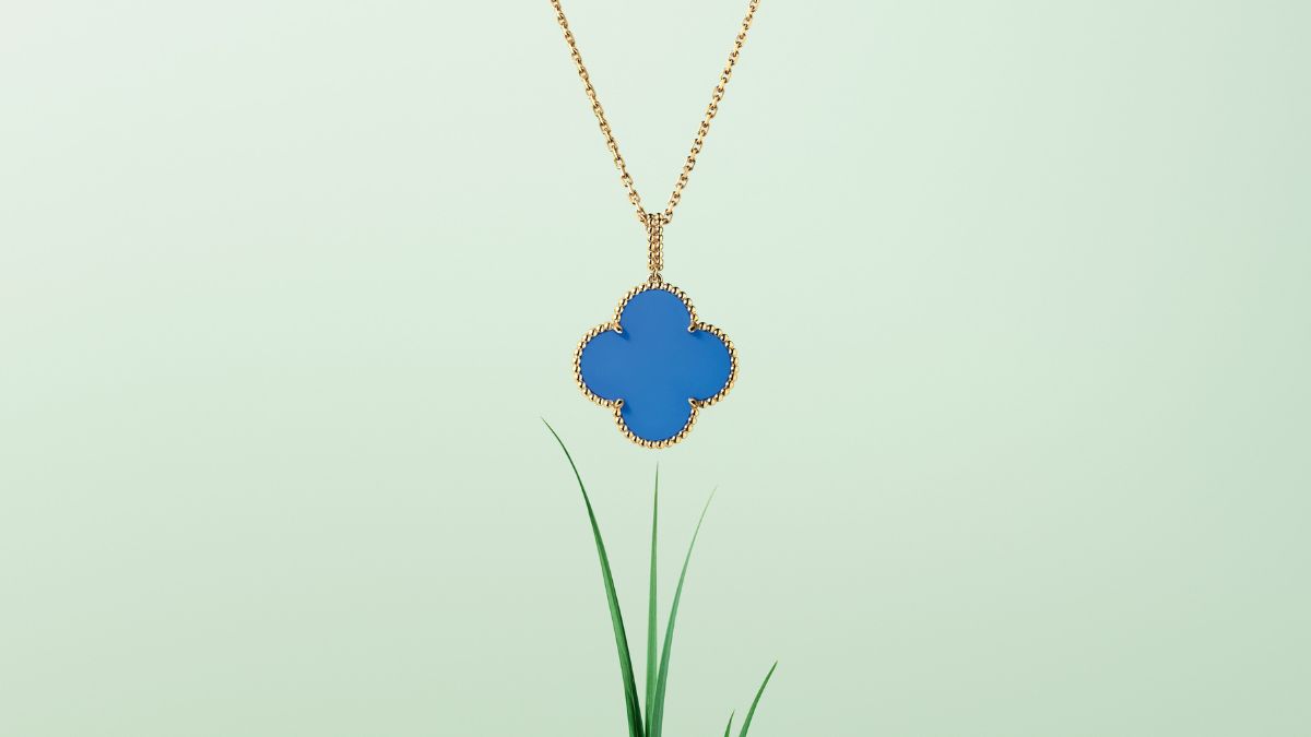 Van Cleef & Arpels 'Alhambra' - bi an lam nen thanh cong cua mot huyen thoai? (P2)