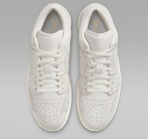 Giay Nike Air Jordan 1 Low SE 'Craft Pale Ivory' FQ3055-100
