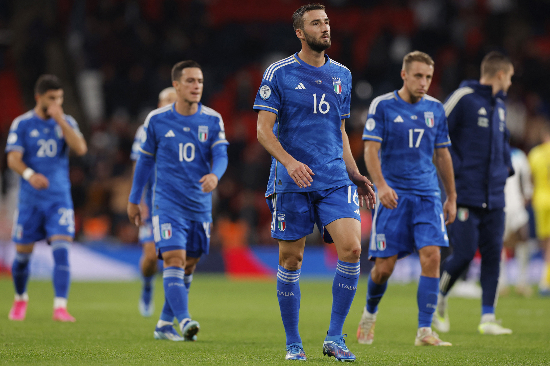 Hinh anh 12: Top 5 ao dau dep nhat Euro 2024