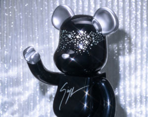 Mo Hinh Bearbrick Macau 2023 x Giuseppe Zanotti