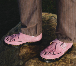 Giay Dr.martens Ramsey Suede Kiltie Buckle Creepers 'Fondant Pink' 31501446