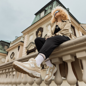 Giay New Balance 2002R 'Sandstone' M2002RSC