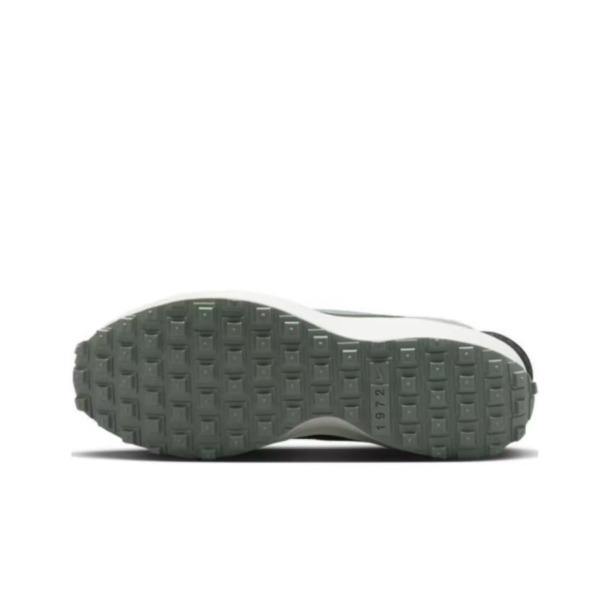 Giay Nike Waffle Debut 'Summit White' DH9523-103