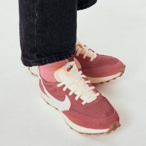 Giay Nike Waffle Debut Vintage 'Adobe Sail' DX2931-600