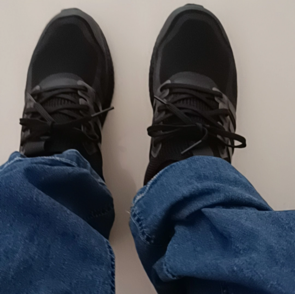 Giay Adidas UltraBoost DNA Mono 'Triple Black' GX3074