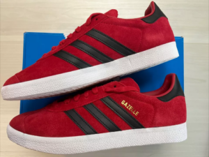 Giay Adidas Gazelle x Manchester United 'Red Black' IE8503