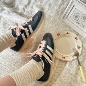 Giay Adidas Samba 'Black Wonder Quartz Ribbon Laces' IH8047