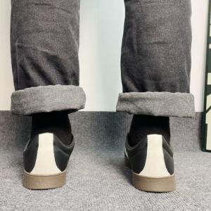 Giay Adidas VL Court 2.0 'Black White Gum' ID6017