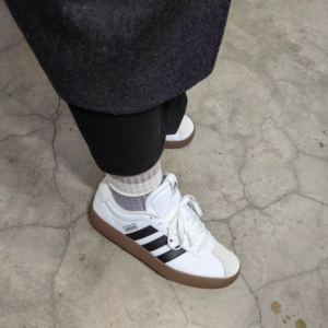 Giay Adidas VL Court 2.0 'White Black Gum' ID6015