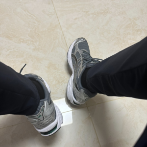 Giay Asics Gel Kayano 14 'Metropolis Jasper Green' 1203A537-020