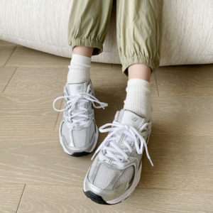 Giay New Balance 530 'Metallic Burgundy' MR530GS