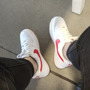 Giay Nike Air Force 1 Low GS 'Gym Red' AV6252-101