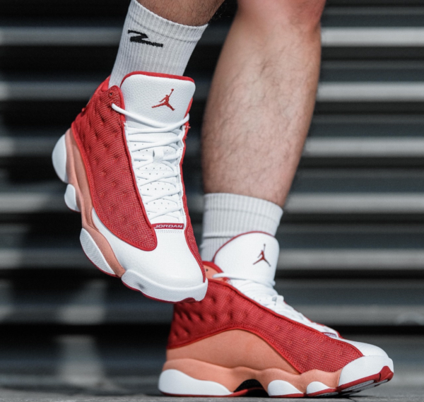 Giay Nike Air Jordan 13 'Dune Red' DJ5982-601
