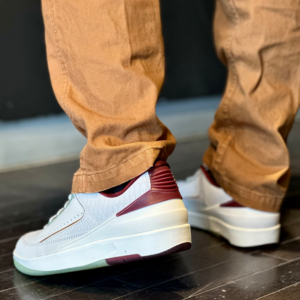 Giay Nike Air Jordan 2 Retro Low 'Year of the Dragon' FJ3468-100