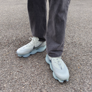 Giay Nike Air Max Scorpion Flyknit 'Silver Grey' FQ2694-001