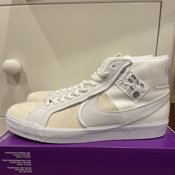 Giay Nike Blazer Mid SB 'Warning Label' DZ7587-110
